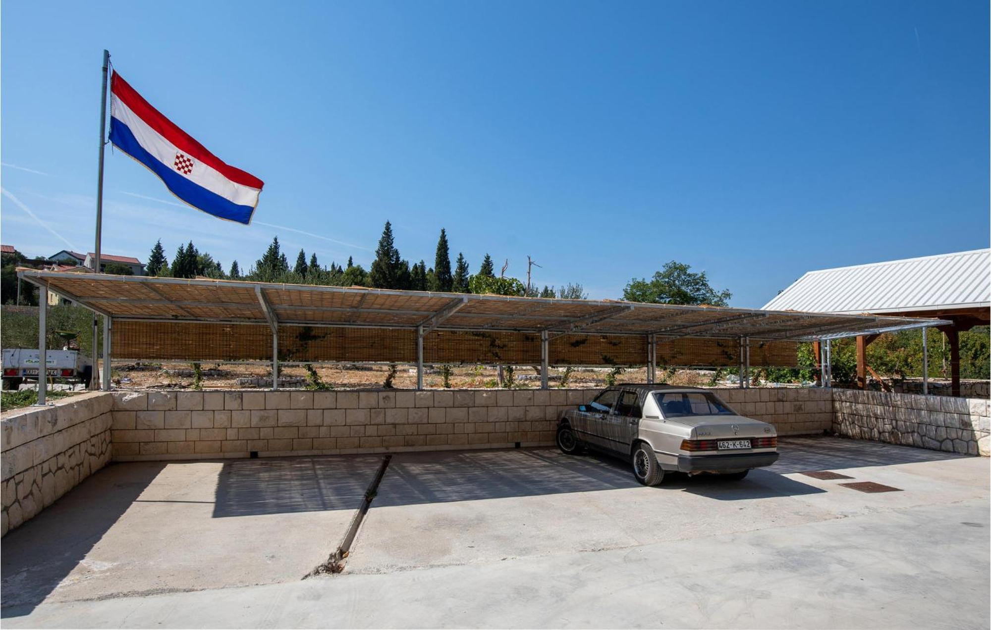 Lovely Home In Klek With House A Panoramic View Buitenkant foto